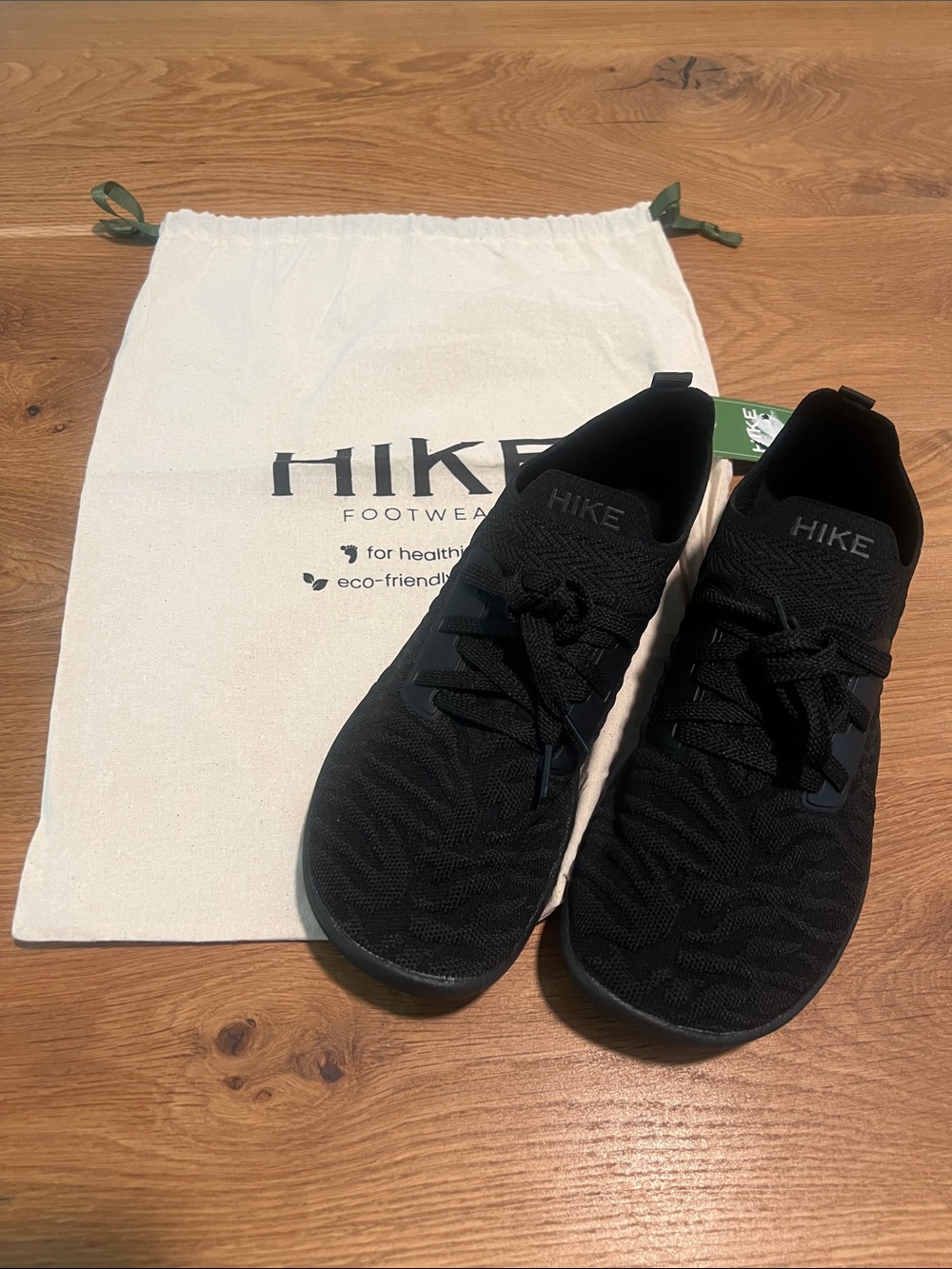 HIKE Comforto Max Barefoot Shoes Black Wide Toe Zero Drop Women 10-10.5 NWT